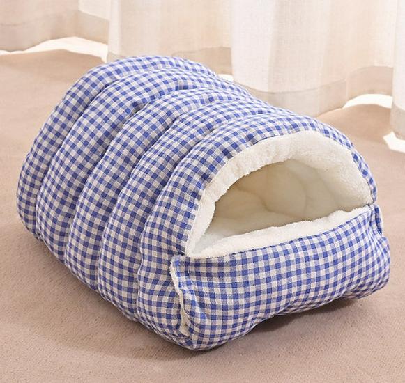 Four Seasons Enclosed Cat Bed: Cozy Winter Tent for Kittens