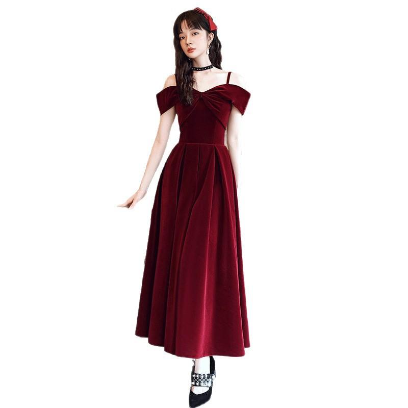 French one-word shoulder toast dress bridal velvet light luxury engagement high-end burgundy wedding evening dress dress high-end sense