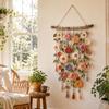 Ručně háčkovaná květinová nástěnná dekorace Boho Bavlna Macramé Květinová dekorace s měkkou texturou pro bohémské domácí styling Obývací pokoj Ložnice Estetická