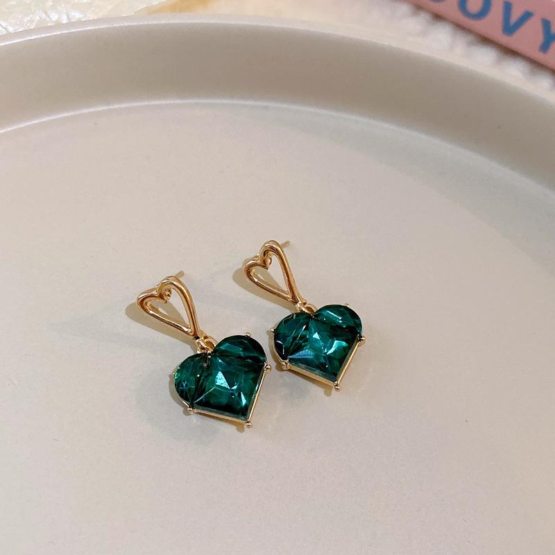 Mori sweet diamond-set love flower earrings temperament small fresh stud earrings personality cute girl heart earrings
