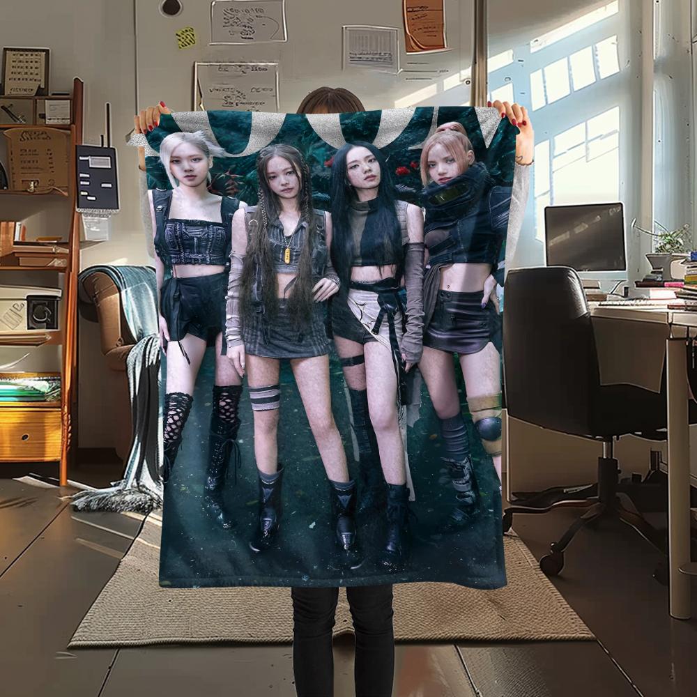 1pz Coperta in Flanella con Stampa BLACKPINK, Alta Qualità per Tutte le Stagioni, Arredamento per la Casa, Calore e Comfort, Perfetta per Regali di Natale