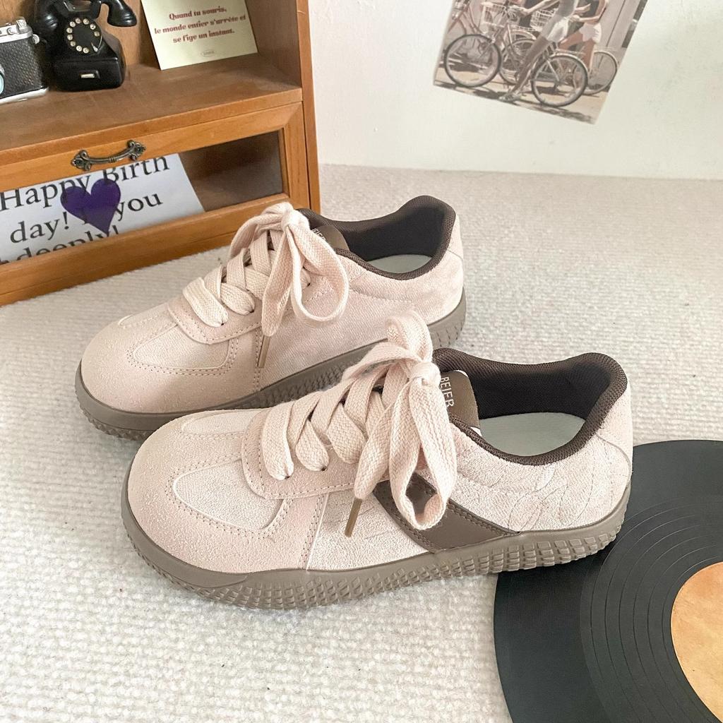 Retro round head color matching casual board shoes lace-up German training shoes 2025 new versatile little white shoes women's spring and autumn