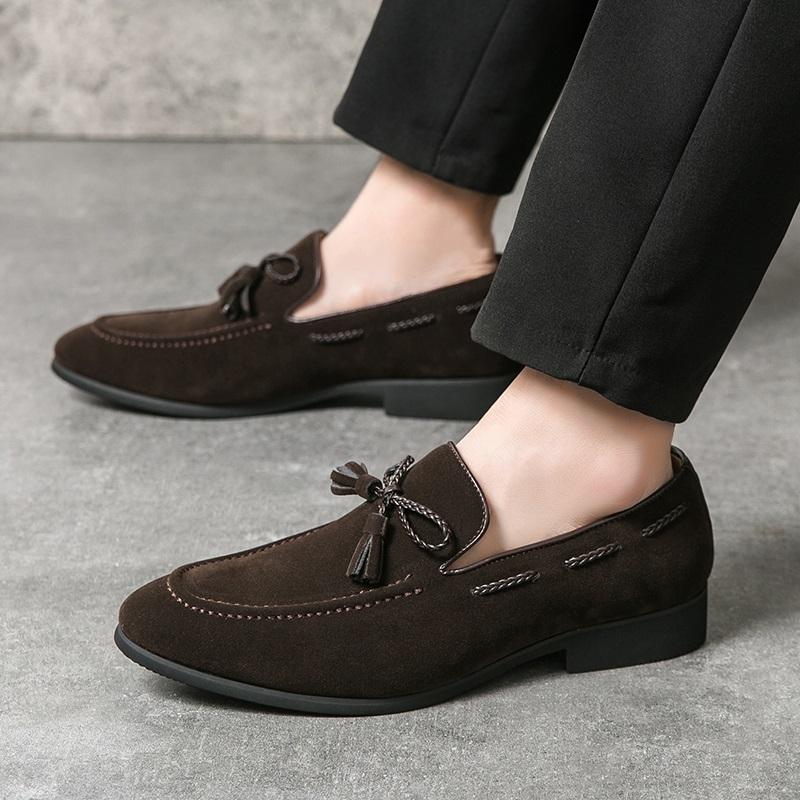 Fashion New Black Brown Loafers New Men's Pointed Bowknot Suede Leather Shoes Male Designer Formal Wedding Dress Homecoming Footwear