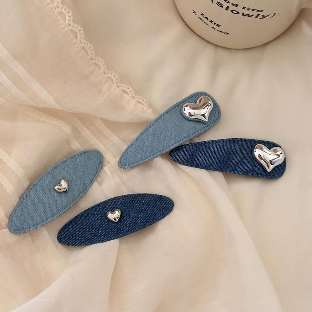 Women s Denim Oval Heart 2-Color Hair Clip light blue