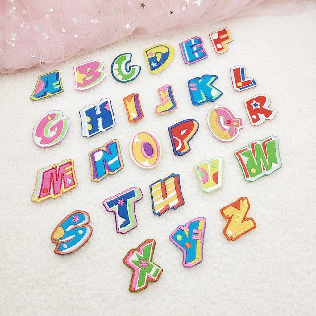 26 Pcs Colorful English Letters Embroidered Patches Creative Self-Adhesive Appliques DIY Craft Decorations