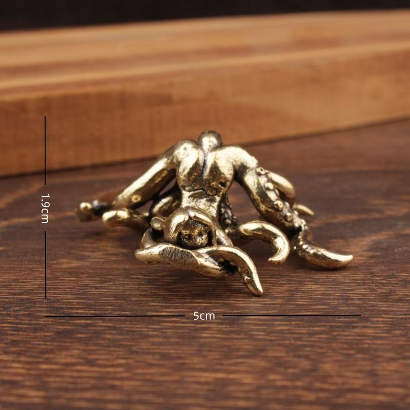 1 Pcs Vintage Brass Mermaid Figurine, Handmade Copper Table Decor, Tea Pet Ornament Desktop Handmade Ornament