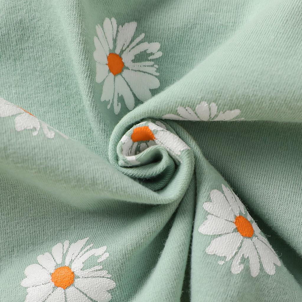 Nowy Japoński i Koreański Styl Dziewczęcy Kombinezon Casual z Nadrukiem Stokrotek i Rękawem Nietoperza z Surowym Wykończeniem