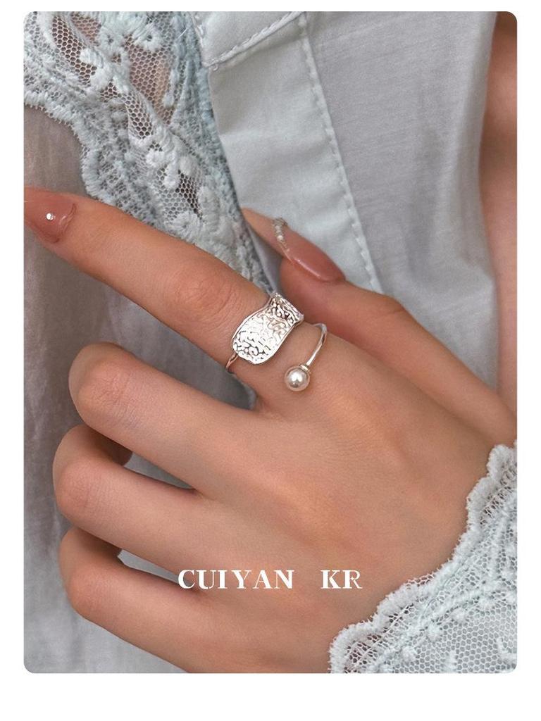 Silver Korean Style Wide Band Pearl Ring - Niche Texture Open Design for Autumn and Winter