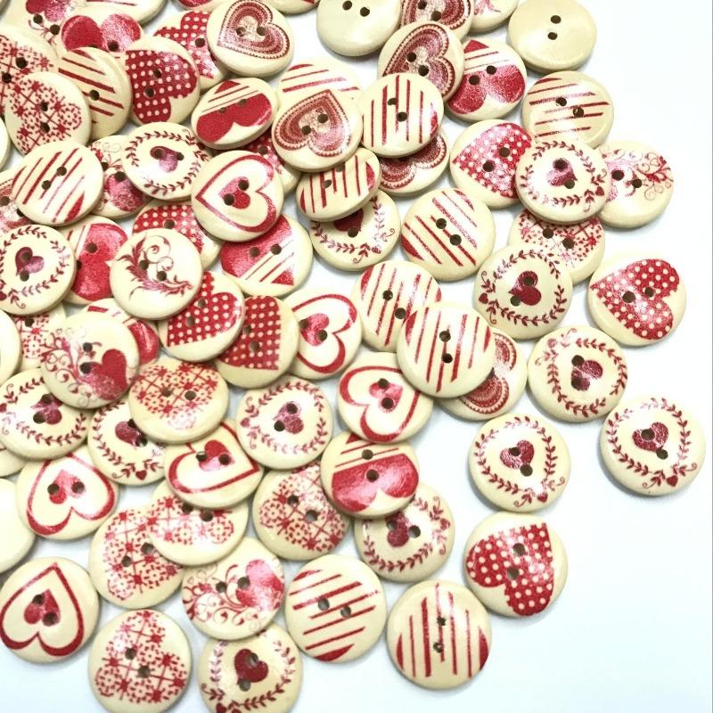 100Pcs 15mm Natural Flat Round Printed Wood Buttons 2-Hole Flat Round with Heart Decorative Wooden Buttonsfor DIY Sewing