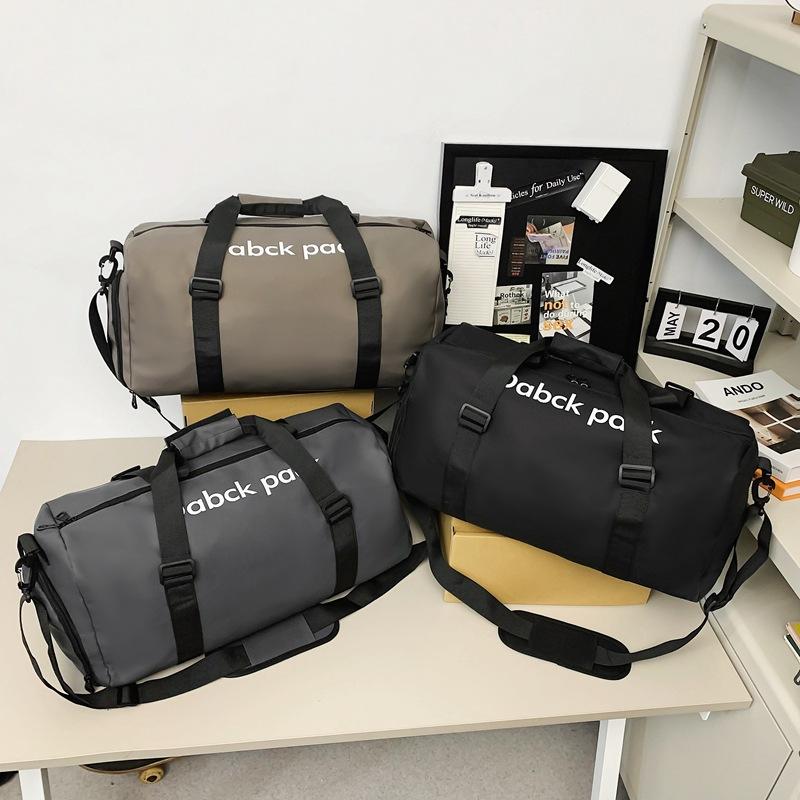 Couple models, short-distance outing, large-capacity decompression, travel bag, wet and dry separation, fashionable fitness bag, can cover tie rod