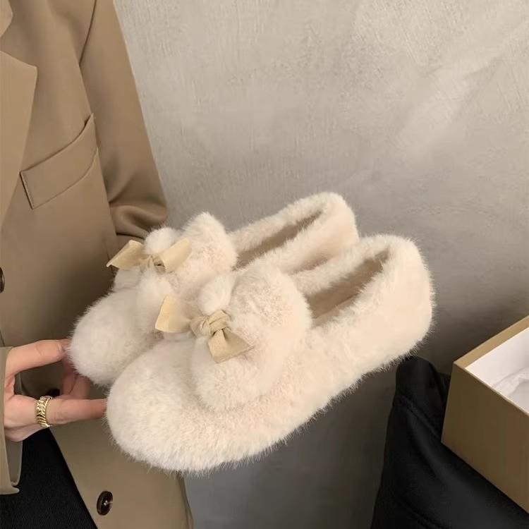 Mao Mao Shoes Women Wear a Pedal Doudou Shoes 2025 New Autumn and Winter Warm Plush Cotton Shoes Flat Cotton Ladyshoes