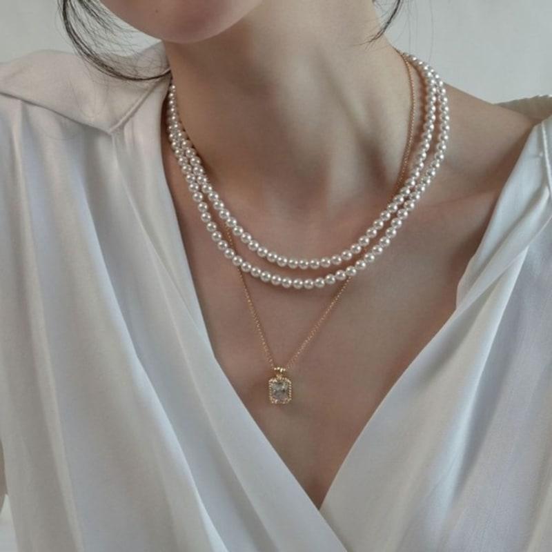 Dawn of Me Dazzle Square Cubic Necklace