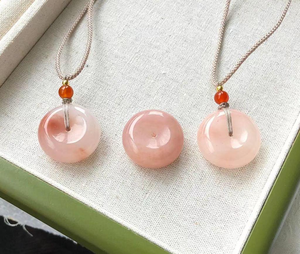 Xinjiang Peach Blossom Golden Silk Jade Pendant Necklace with Pink Jade Buddha Charm