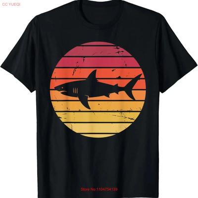 Cooles Hai-Kunst-T-Shirt für Liebhaber, vintage gewaschen, vielseitiges Oberteil für den Alltag, Herren, bequem, lässige Mode, Grafik