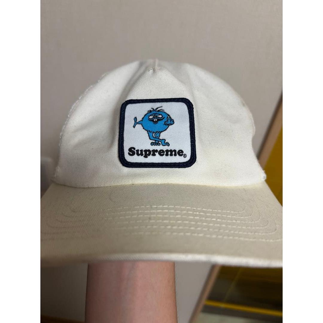 Used Supreme mesh cap white