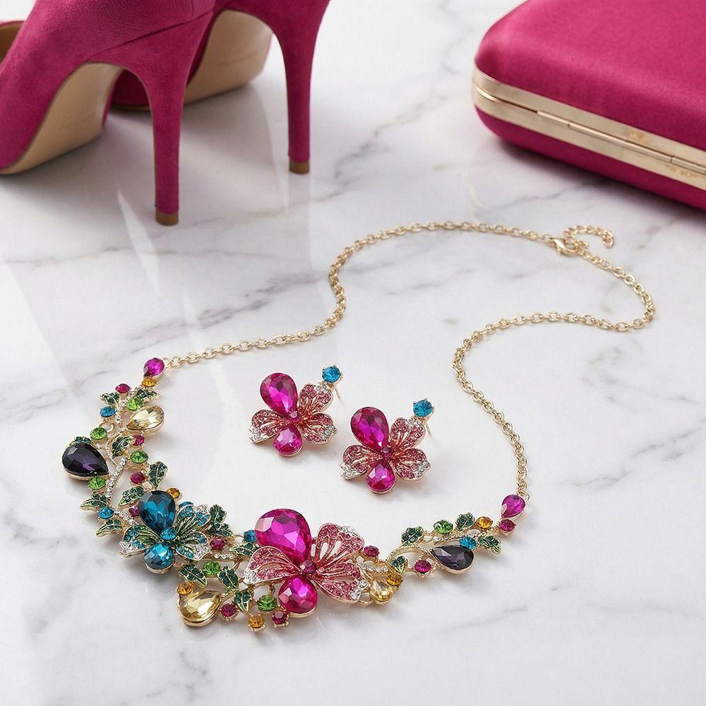Exquisites Strassschmuck-Set Glänzendes Kristall-Halsketten-Set Halskette Ohrringe Set Bankett