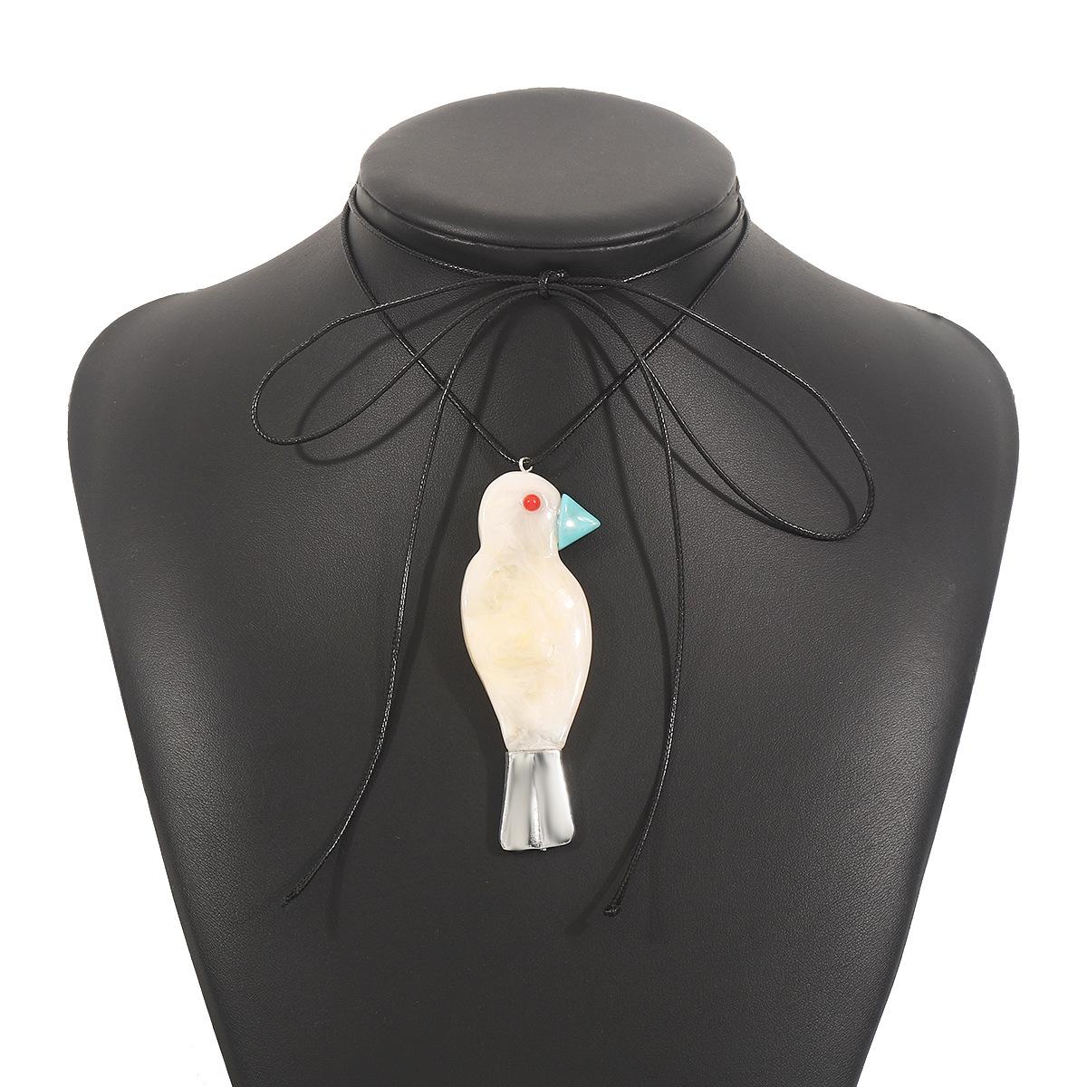 

Tooxika Милая подвеска в виде птицы из смолы, длинное ожерелье, персонализированное литературное ожерелье