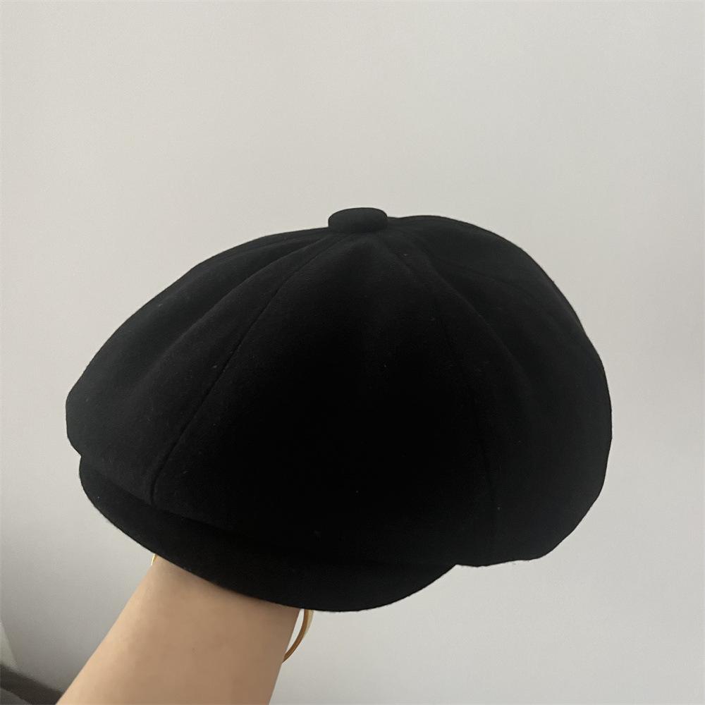 New retro woolen star anise cap casual versatile spring and autumn newsboy hat shows small face