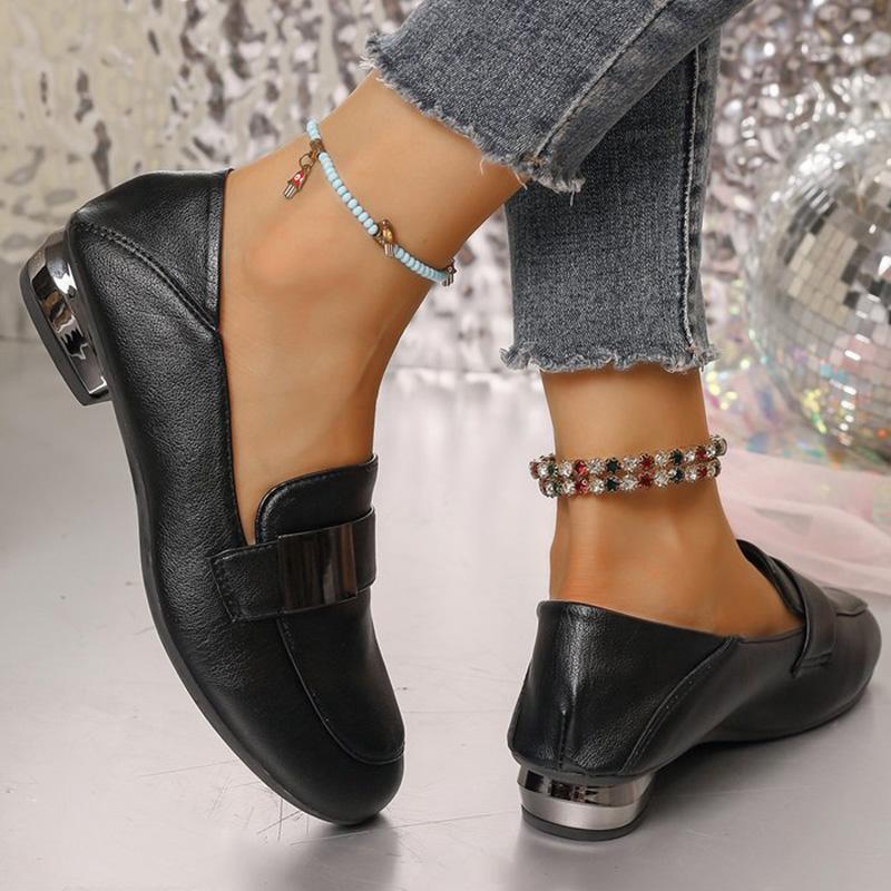 Fashion 2025 Classic Faux Pu Leather Loafers Women Metal Decoration Slip On Flats Shoes Woman Solid Color Round Toe Casual Shoes Female