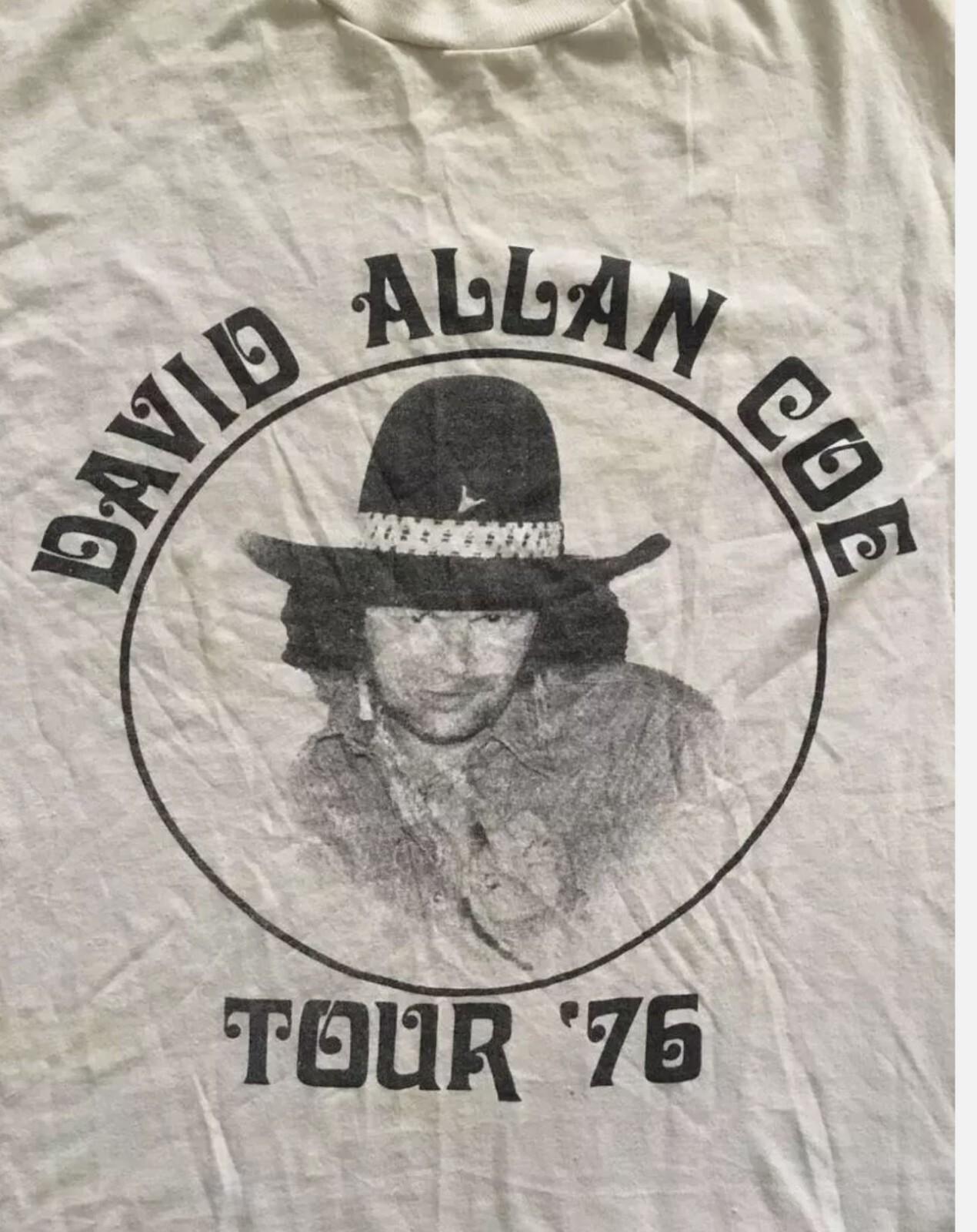 26 DAVID ALLAN COE 1976 TOUR Shirt White Classic Unisex S-5XL Unisex T-Shirt XXL