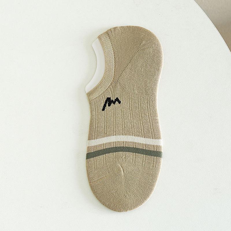 Summer Lightweight Breathable Invisible Socks for Men - Cotton-made, Odor-resistant, Trendy, Shallow-cut Striped Short Socks, Anti-slip Men's Socks