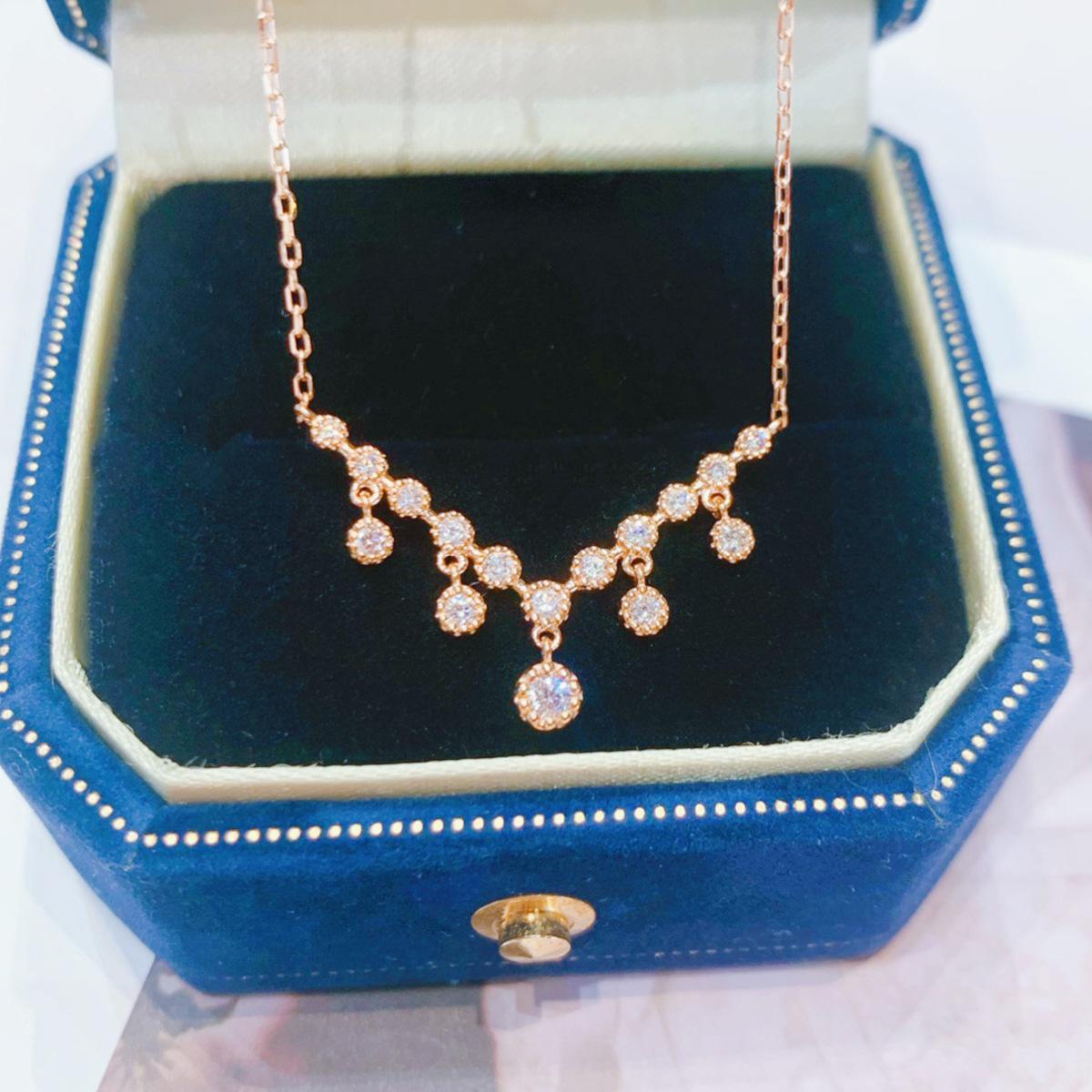 

Red Elk Sterling Silver Star Necklace: Women s Minimalist French Luxury Pendant 925 Sterling Silver