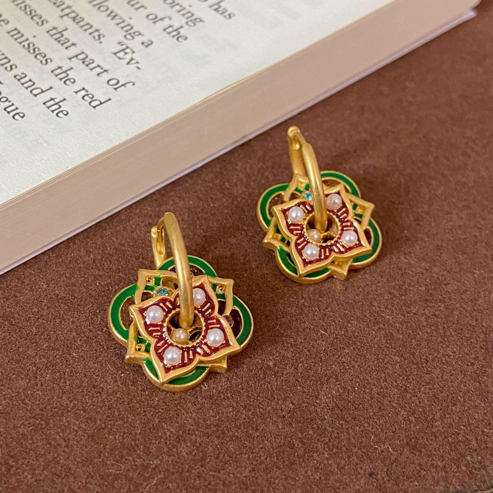 Винтажные эмалированные серьги-подвески с капельным маслом, цветами и жемчугом для женщин, нежные полые геометрические серьги, аксессуары для украшений, подарки