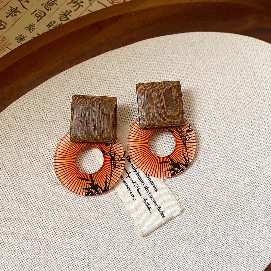 Silver Needle Geometric Irregular Resin Y2K Earrings - Retro Stud Ear Accessories for Women
