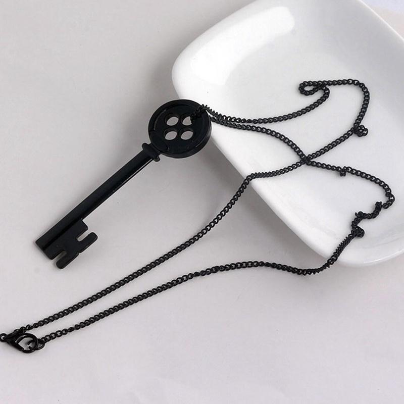 Buy Metal Key Skeleton Props Retro Black Treasure Chest Key Necklace at ...