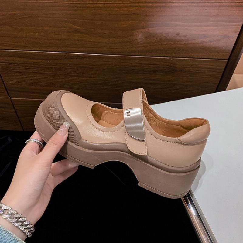 New leather women's casual single shoes platform non-slip medium heel large size shoes comfortable single shoes women's fashion sheepskin women's shoe