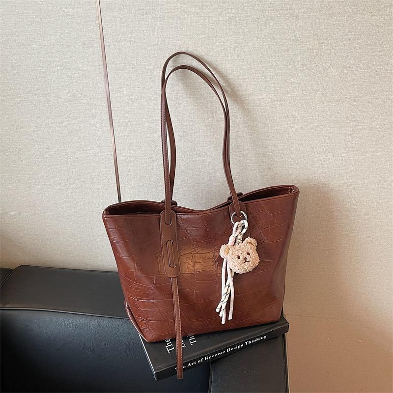 Tote bag women's summer new trendy fashion simple commuter casual portable large bag shoulder bag