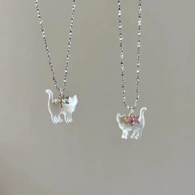 Alloy Necklace with Bow Cat Pendant Graceful Clavicle Chain Choker for Women