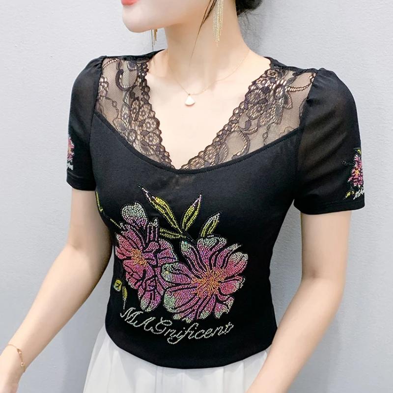 New Korean Sexy Lace V-Neck Designer T-Shirt Luxury Flowers Hot Diamonds Women's Tops Clothes Elegant Short Sleeve Casual Tees