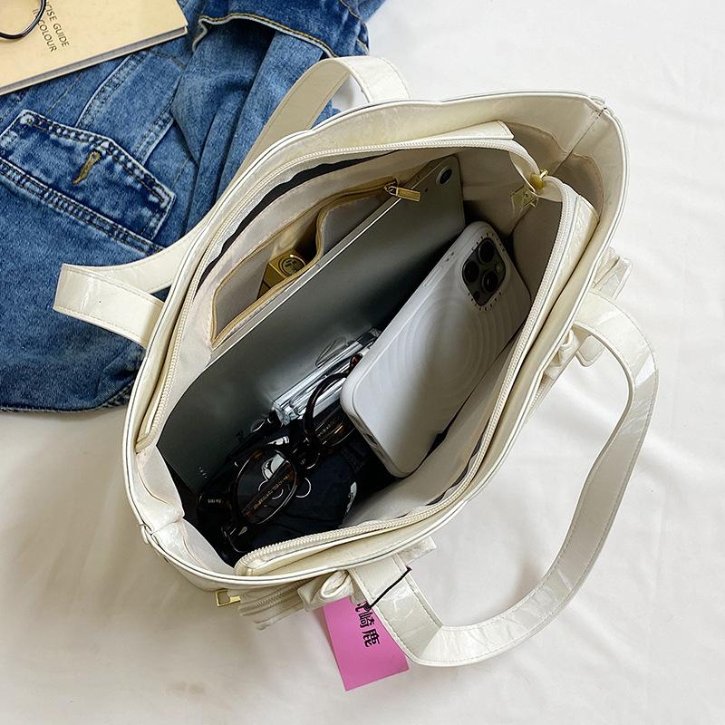 Two-dimensional Transparent Bag, Campus Style Girl Student Large-capacity Shoulder Bag Cartoon Bag