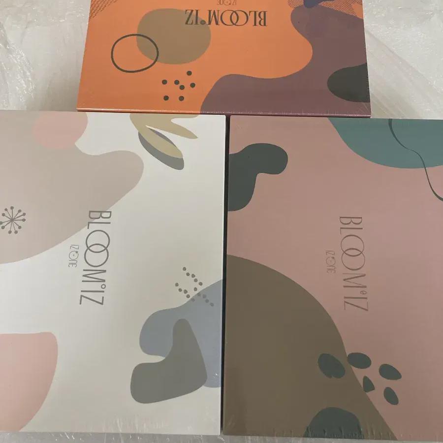 I'm Selling The First Regular Volume Of Iz*one Sealed