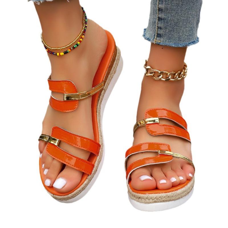 New foreign trade large size women's cool slippers summer European and American versatile slope heel Roman shoes women's platform loose shoes