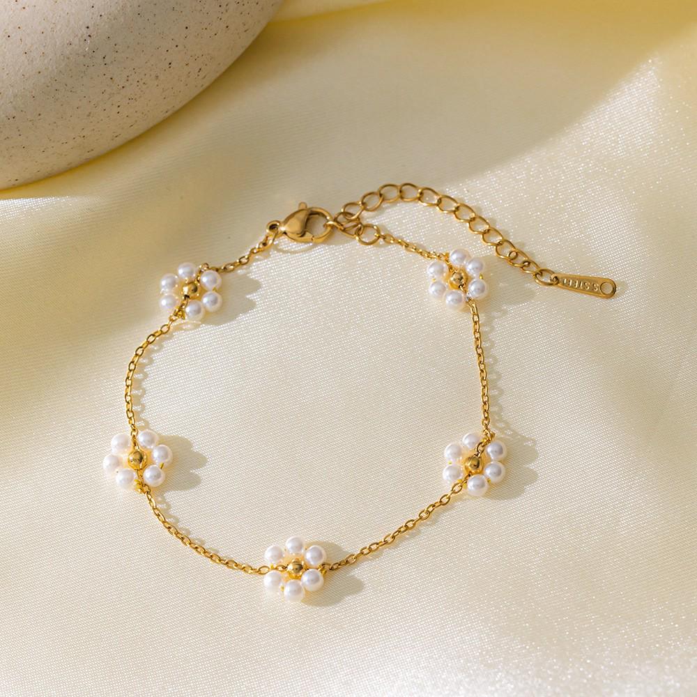 Spring Handmade Beaded Flower & Pearl Clavicle Necklace for Women