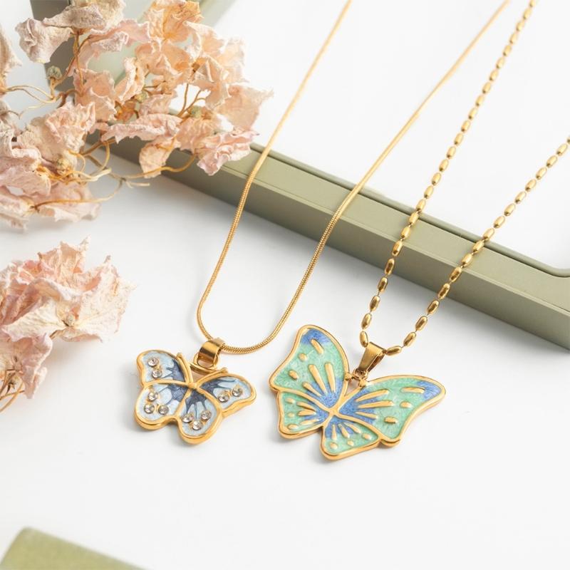 Elegant Butterfly Pendant Necklace Stainless Steel Jewelry Adjustable Chain For Women Daily Wear