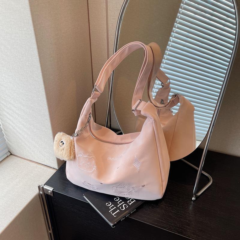 Large capacity bag women's summer new fashion niche shoulder messenger bag texture commuter dumpling bag