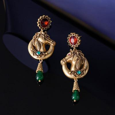 Retro Horse Head Diamond-Encrusted Earrings Niche And Fashionable Design Earrings Vintage  Jewelry Gift