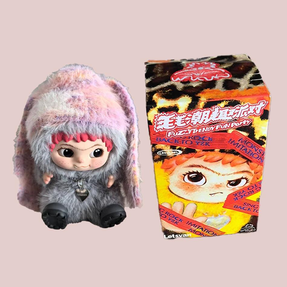 Wakuku Genuine Fuzzy Trendy Fun Party Series Blind Box Vinyl Action Figure Pendant Face Mystery Gift for Children Surprise Toy