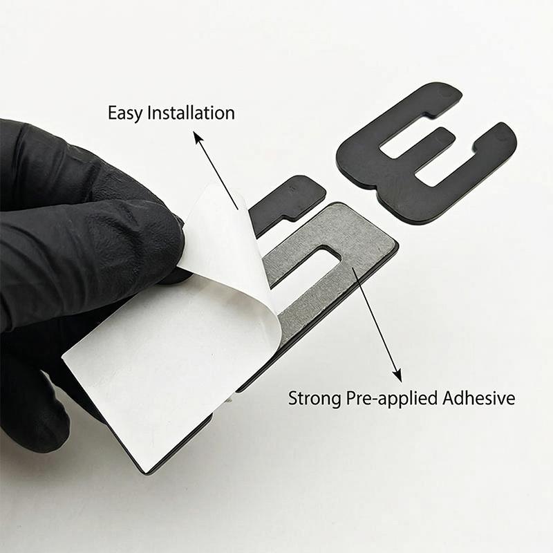 Znak s písmeny na auto 320i 320d Logo Emblem Náhradní díl pro BMW řady 3 Lesklý černý Chromový Samolepka na zadní část auta Styling ue2