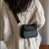Semplici Borse a Spalla a Sella in Pelle PU Monocolore Borsa a Tracolla Cinturino Largo Patta Portafoglio e Borsa a Mano Per Donne Ragazze