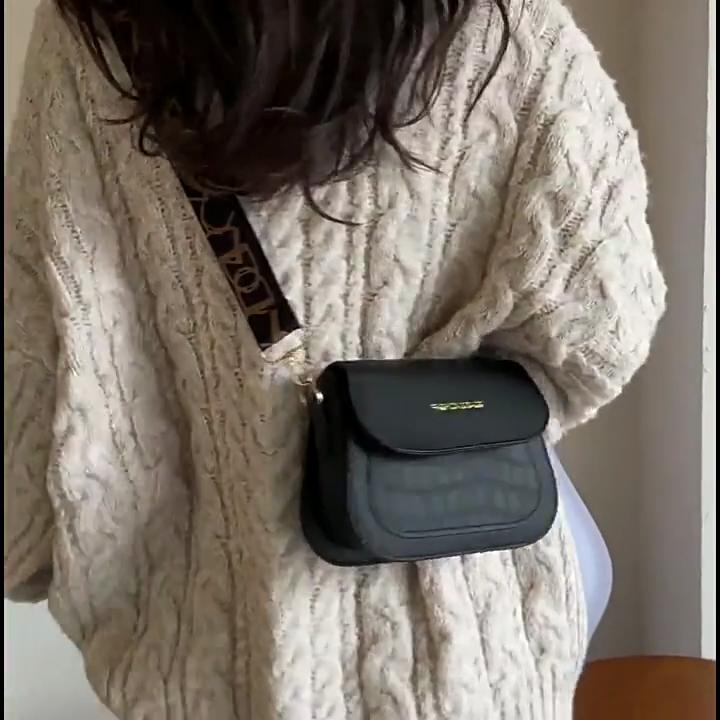 Semplici Borse a Spalla a Sella in Pelle PU Monocolore Borsa a Tracolla Cinturino Largo Patta Portafoglio e Borsa a Mano Per Donne Ragazze