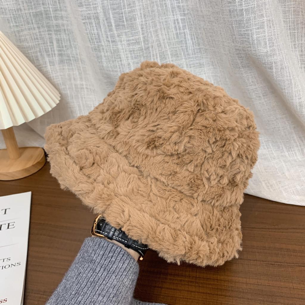 Japanese Plush Fisherman Hat for Women In Autumn and Winter Warm Large Brim Versatile Sweet Temperament Lady Color Fashionable Washbasin Hat