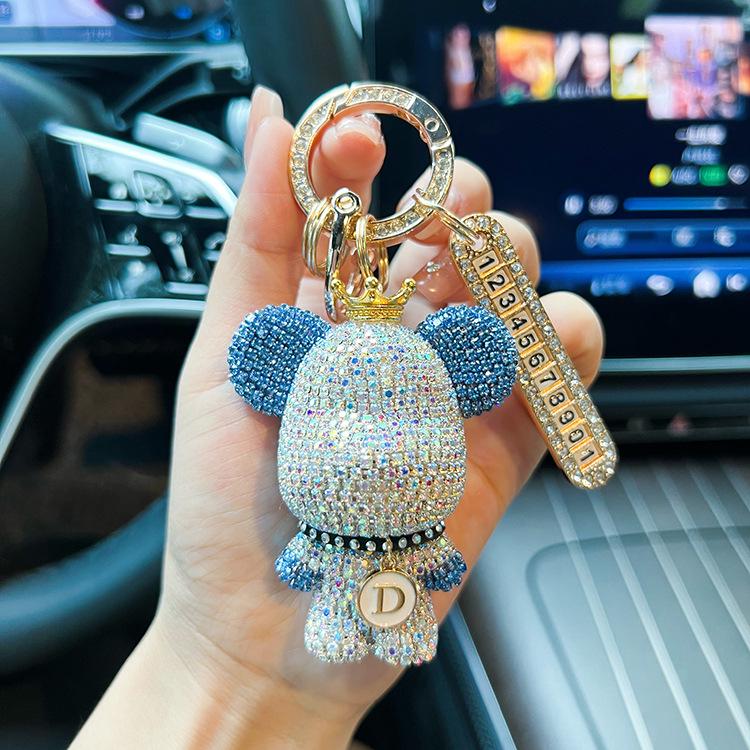 Nyckelring med strasspanda, anpassad bokstav och anti-förlustplatta