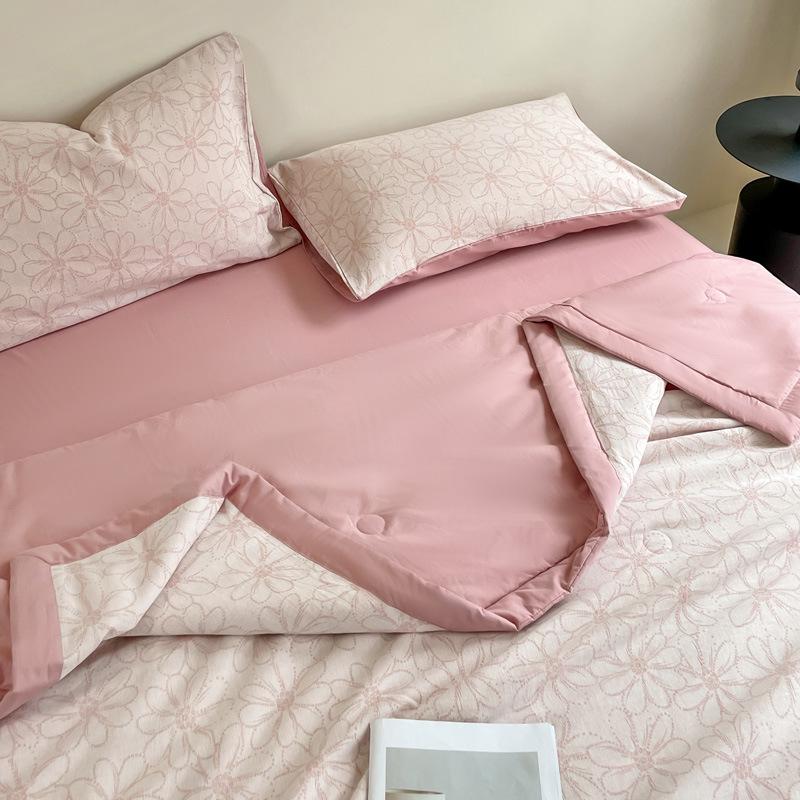 Pure Cotton Three-Layer Gauze Jacquard Summer Quilt Set - Cooling & Comfortable