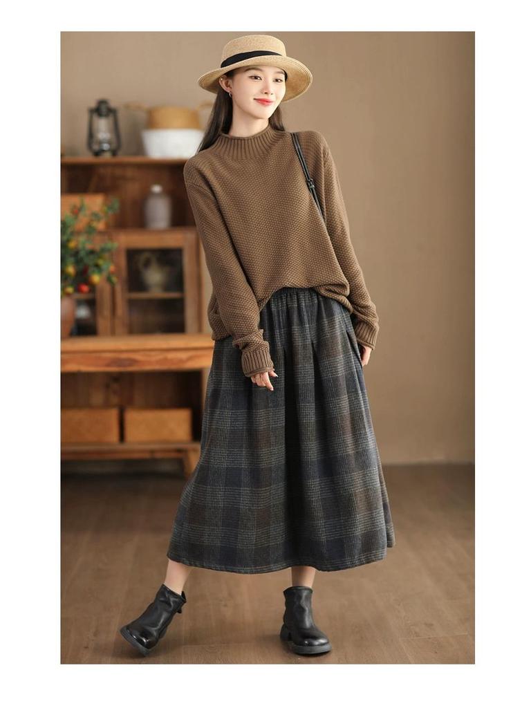 In-Stock Autumn 2025 Women's Warm A-line Woolen Plaid Mid-length Skirt