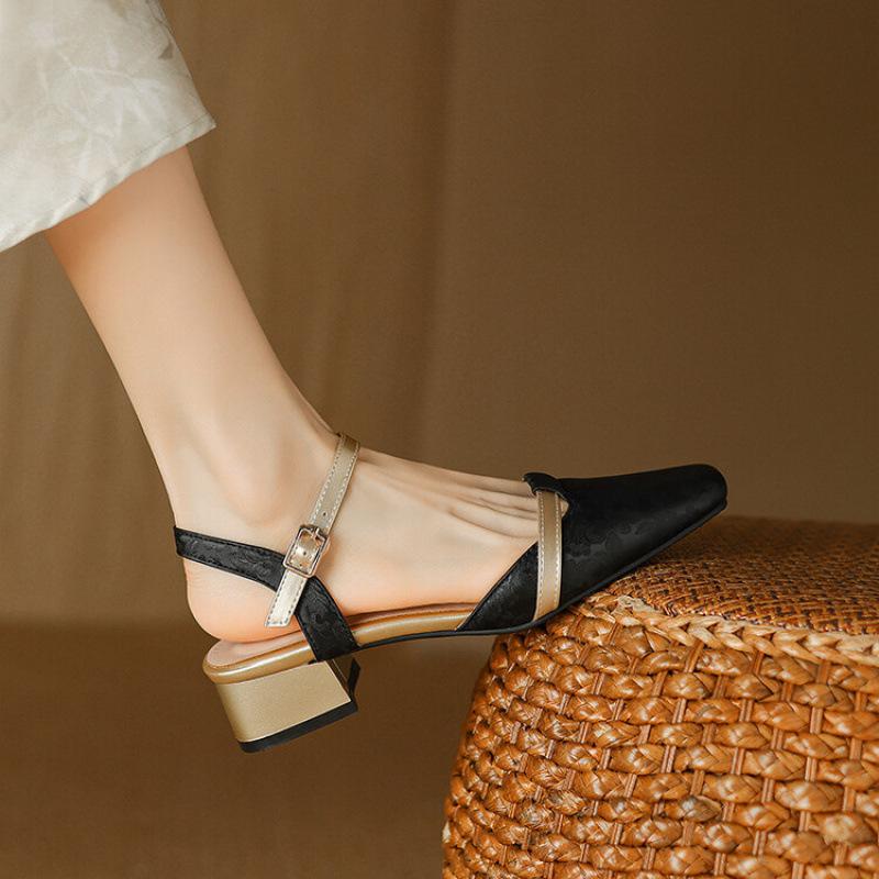 

Summer large size bag head rear empty sandals casual color matching women s high-heeled sandals rubber soft sole square head new women s shoes 39 чёрный