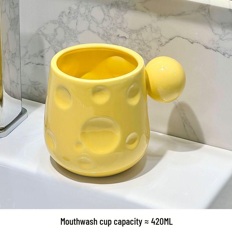 Luxury Ceramic Toothbrush Holder - Elegant High-End Design for Couples